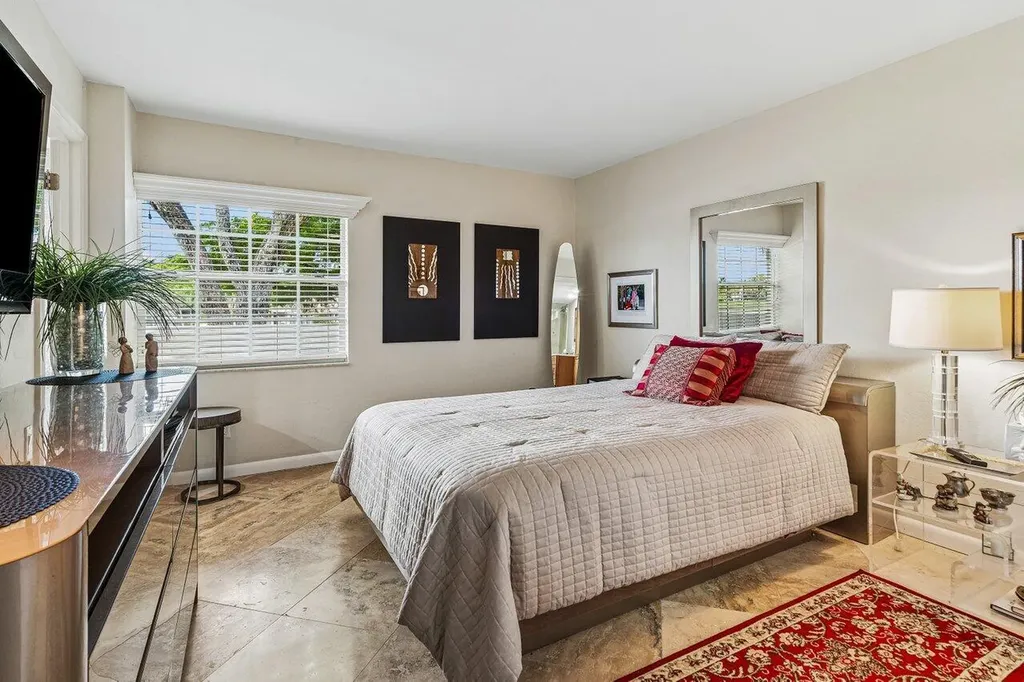 7369 Orangewood Lane Boca Raton FL 33433