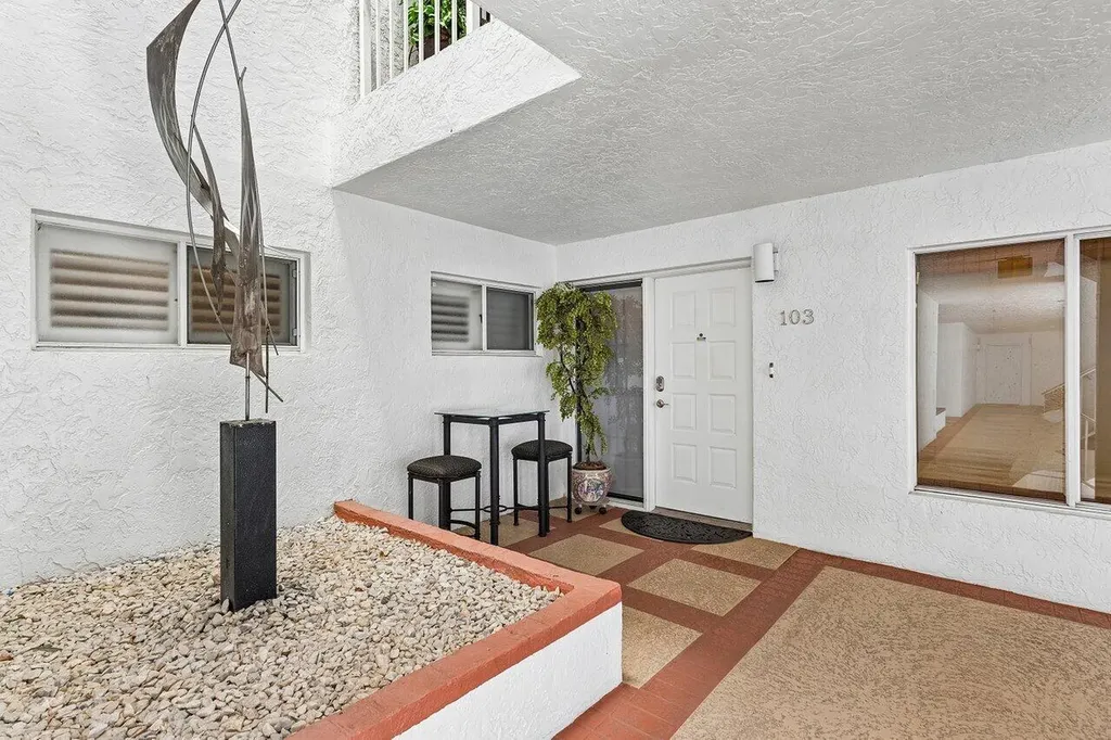 7369 Orangewood Lane Boca Raton FL 33433