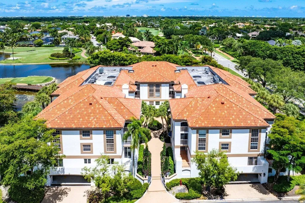 7369 Orangewood Lane Boca Raton FL 33433