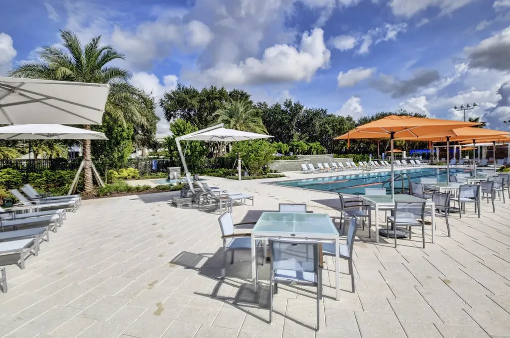 7369 Orangewood Lane Boca Raton FL 33433