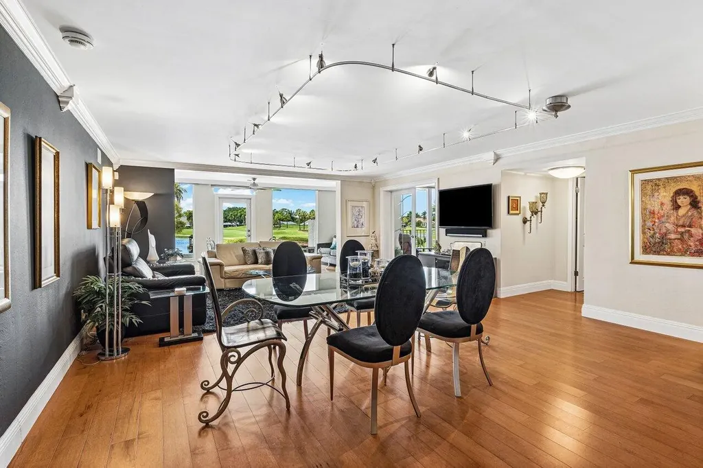 7369 Orangewood Lane Boca Raton FL 33433