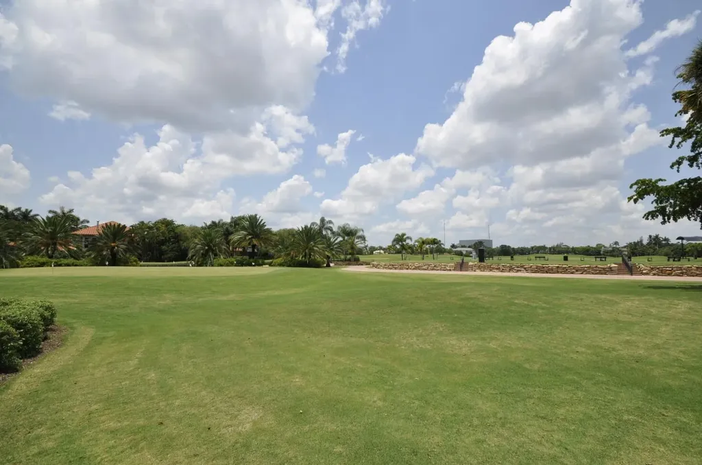 7369 Orangewood Lane Boca Raton FL 33433
