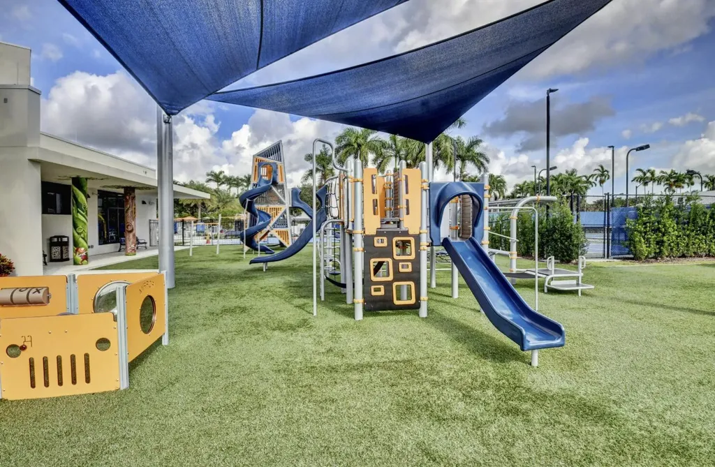 7369 Orangewood Lane Boca Raton FL 33433