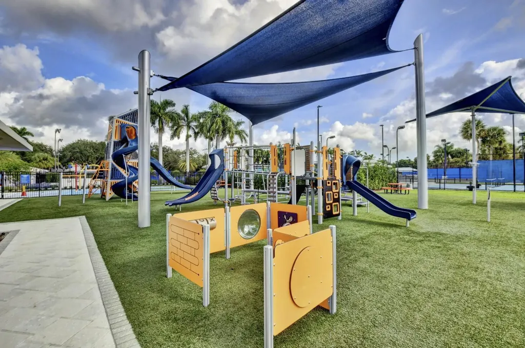 7369 Orangewood Lane Boca Raton FL 33433