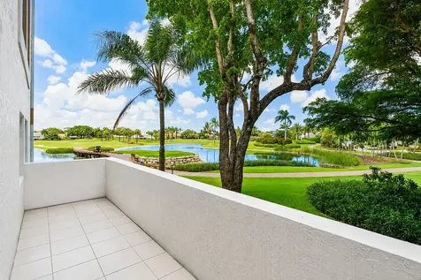 7369 Orangewood Lane Boca Raton FL 33433