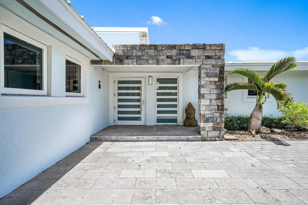 5920 NE 21st Road Fort Lauderdale FL 33308
