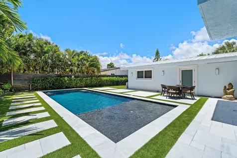 5920 NE 21st Road Fort Lauderdale FL 33308