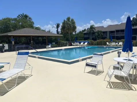 3206 S Lakeview Circle Fort Pierce FL 34949