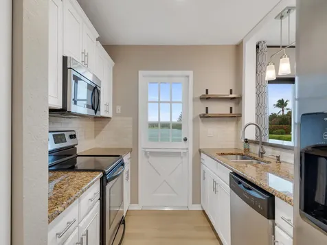 3206 S Lakeview Circle Fort Pierce FL 34949