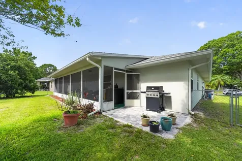 1634 Laconia Street Sebastian FL 32958
