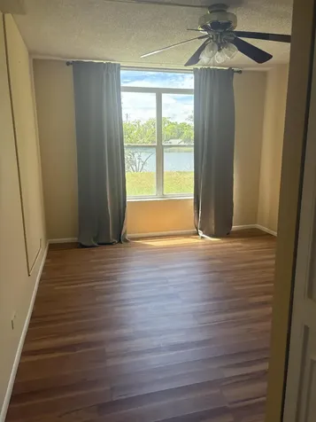3720 Inverrary Drive Lauderhill FL 33319