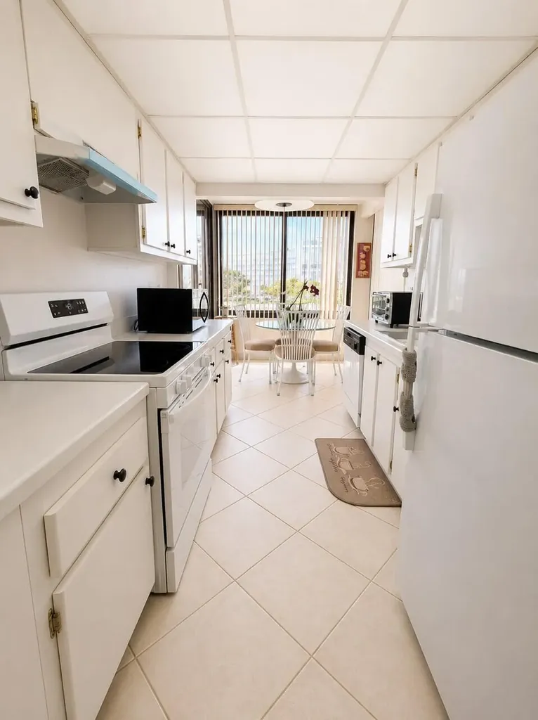 3589 S Ocean Boulevard South Palm Beach FL 33480