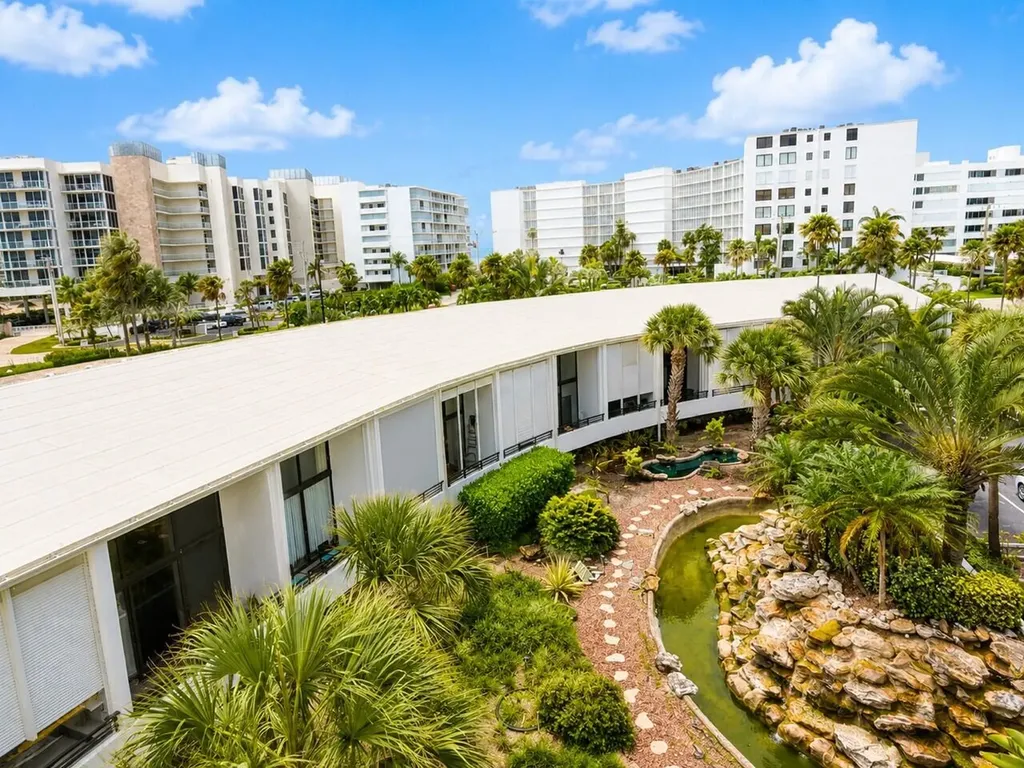 3589 S Ocean Boulevard South Palm Beach FL 33480