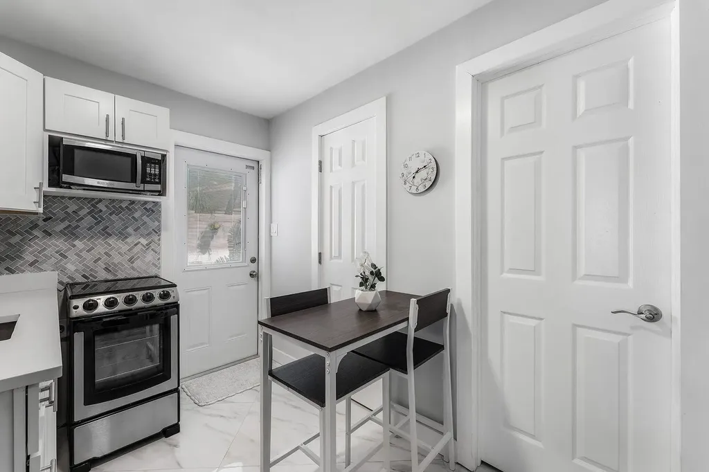 517 Ibis Drive Delray Beach FL 33444