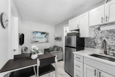517 Ibis Drive Delray Beach FL 33444