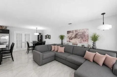 517 Ibis Drive Delray Beach FL 33444