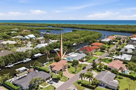 8455 SE Palm Street Hobe Sound FL 33455