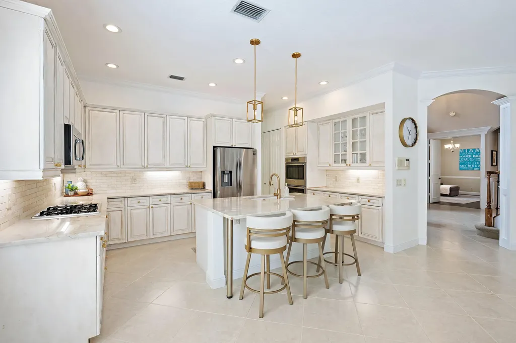 141 Sedona Way Palm Beach Gardens FL 33418