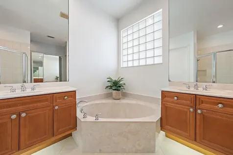 141 Sedona Way Palm Beach Gardens FL 33418