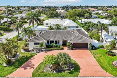 2940 NE 39th Court Lighthouse Point FL 33064