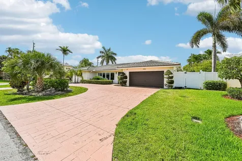 2940 NE 39th Court Lighthouse Point FL 33064