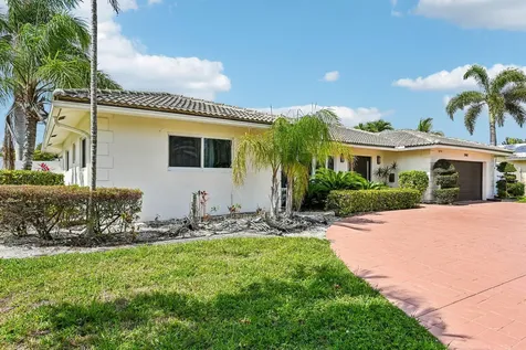 2940 NE 39th Court Lighthouse Point FL 33064