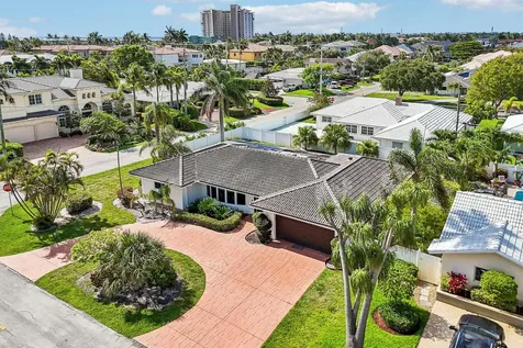 2940 NE 39th Court Lighthouse Point FL 33064