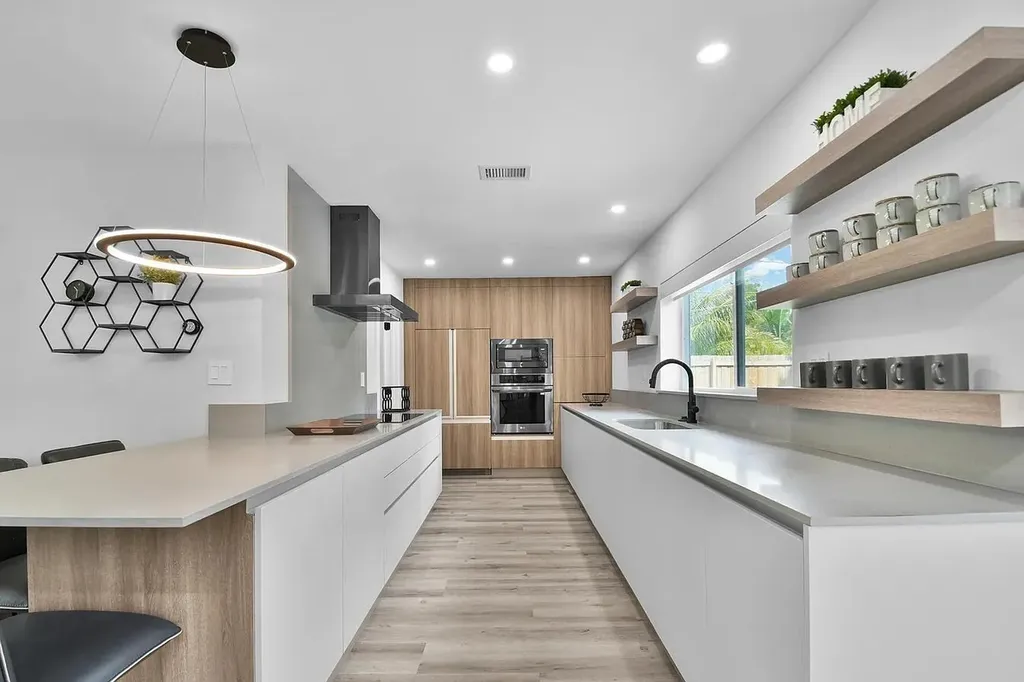 803 Bluebird Drive Delray Beach FL 33444