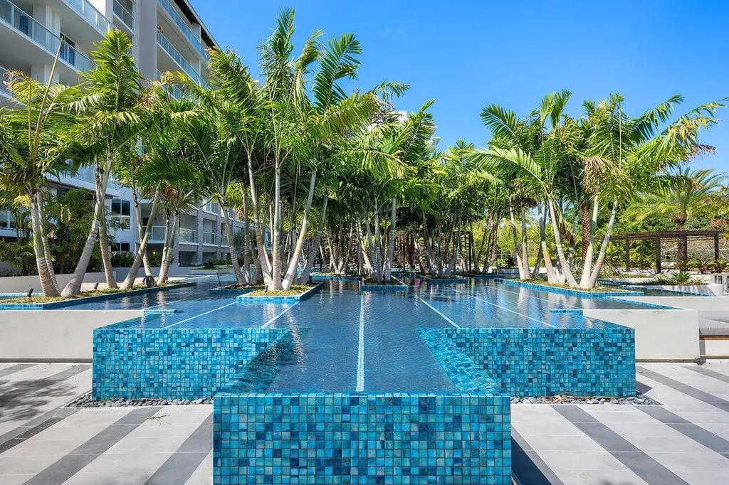 200 SE Mizner Boulevard Boca Raton FL 33432