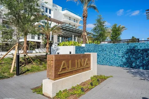 200 SE Mizner Boulevard Boca Raton FL 33432