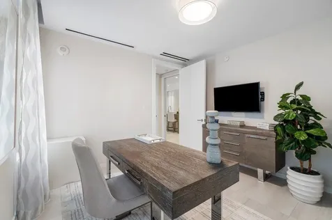 200 SE Mizner Boulevard Boca Raton FL 33432