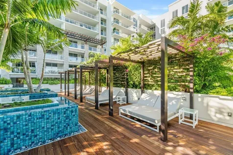 200 SE Mizner Boulevard Boca Raton FL 33432