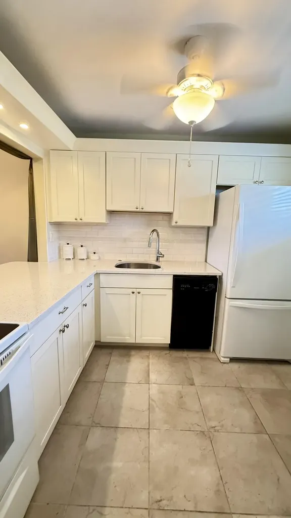 2728 N Garden Drive Drive N Lake Worth Beach FL 33461