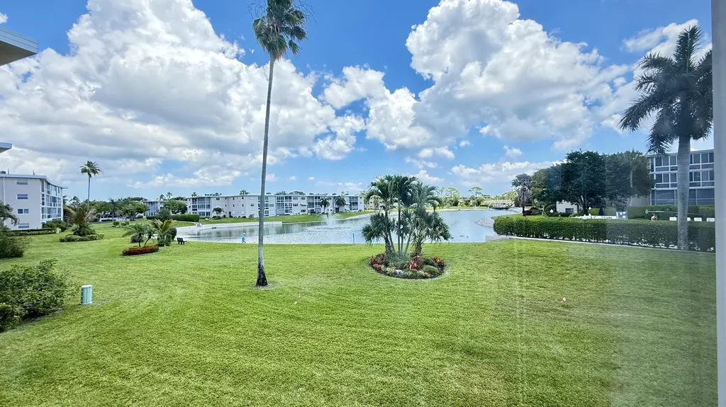 2728 N Garden Drive Drive N Lake Worth Beach FL 33461