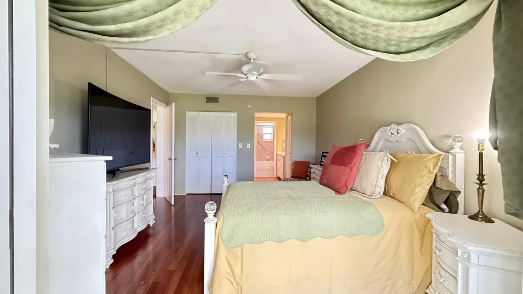 2728 N Garden Drive Drive N Lake Worth Beach FL 33461
