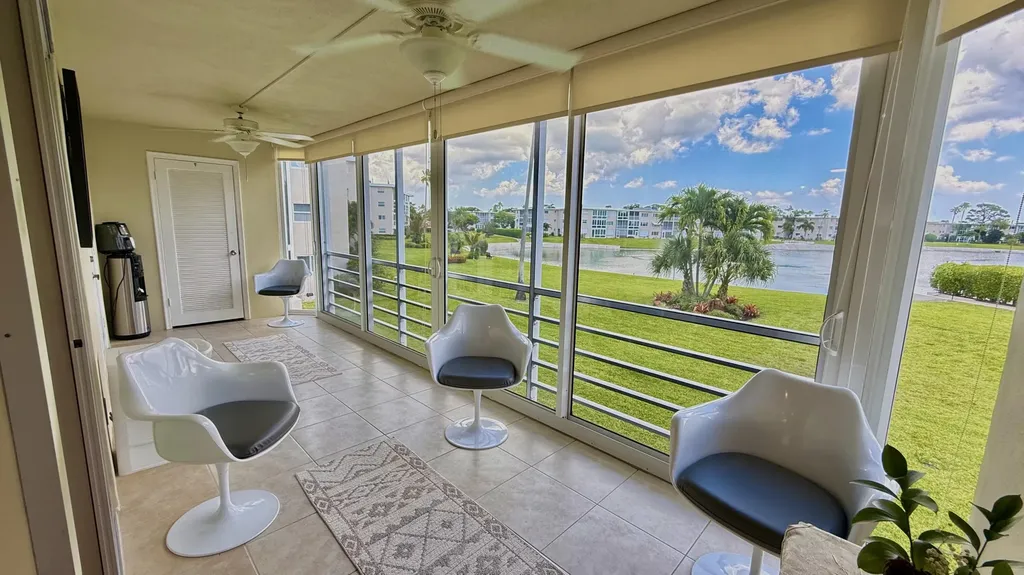 2728 N Garden Drive Drive N Lake Worth Beach FL 33461