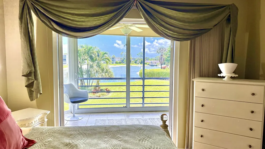 2728 N Garden Drive Drive N Lake Worth Beach FL 33461