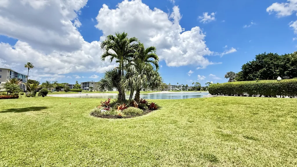 2728 N Garden Drive Drive N Lake Worth Beach FL 33461