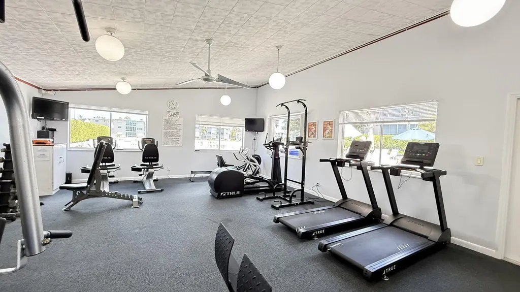 2728 N Garden Drive Drive N Lake Worth Beach FL 33461