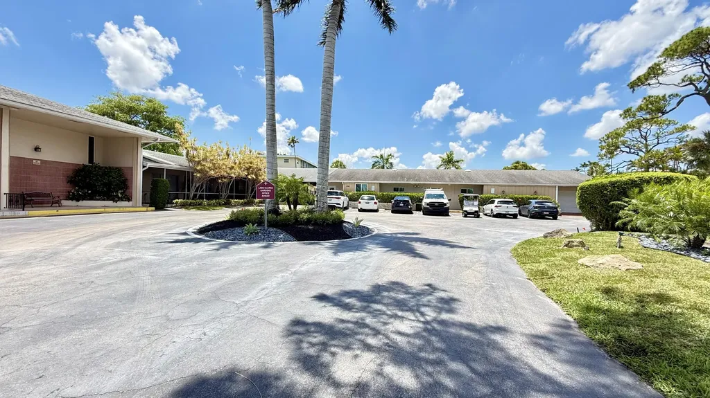 2728 N Garden Drive Drive N Lake Worth Beach FL 33461