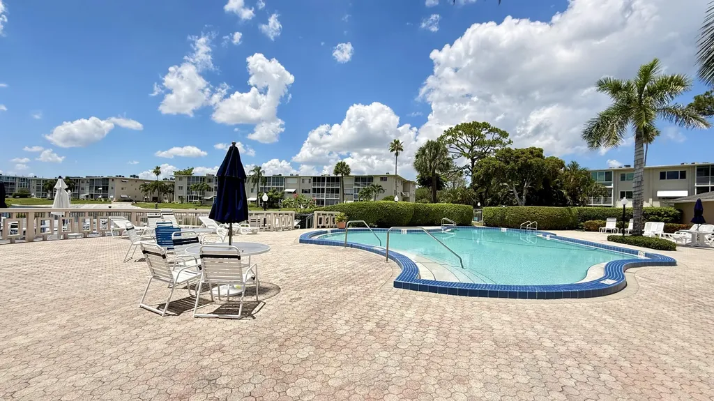 2728 N Garden Drive Drive N Lake Worth Beach FL 33461