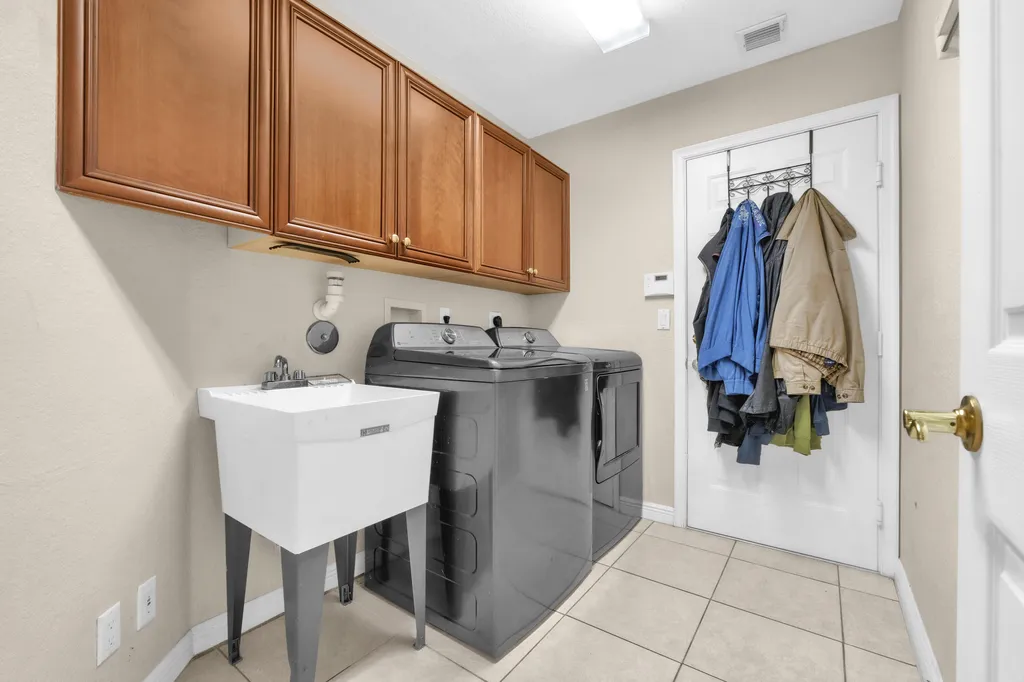 7540 Greenville Circle Lake Worth FL 33467