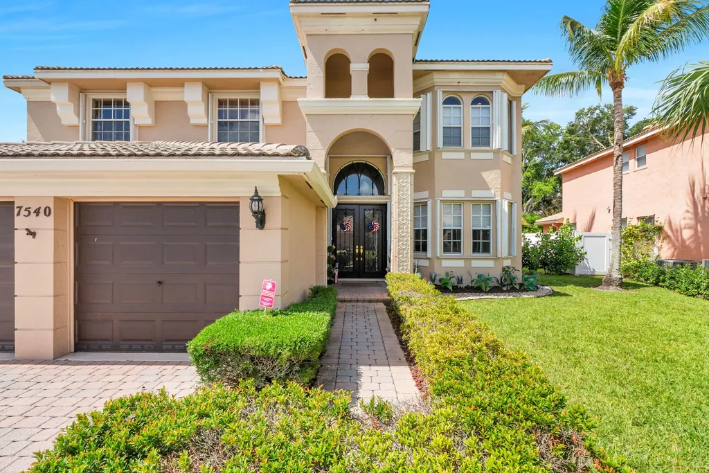 7540 Greenville Circle Lake Worth FL 33467