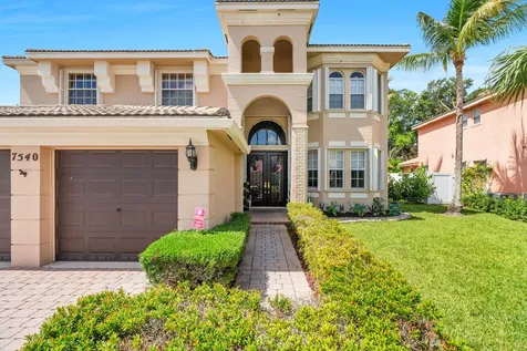 7540 Greenville Circle Lake Worth FL 33467