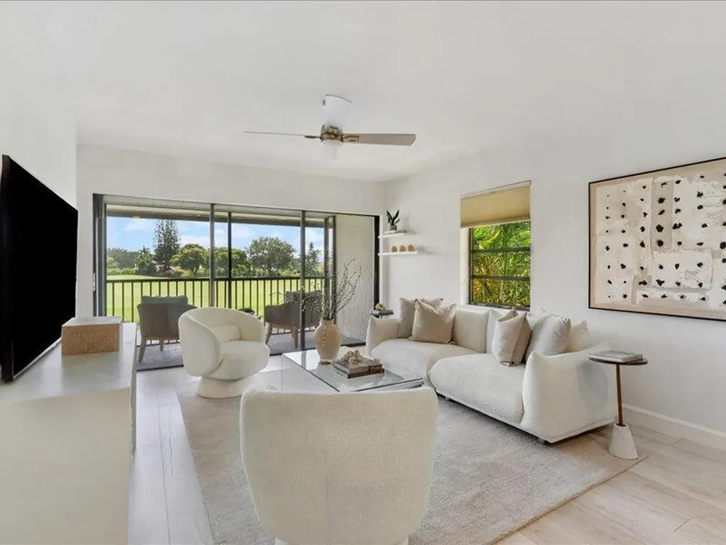 551 Greensward Lane Delray Beach FL 33445