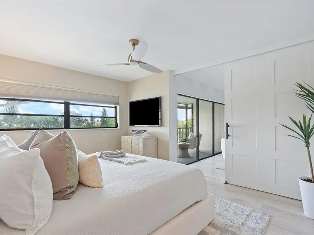 551 Greensward Lane Delray Beach FL 33445
