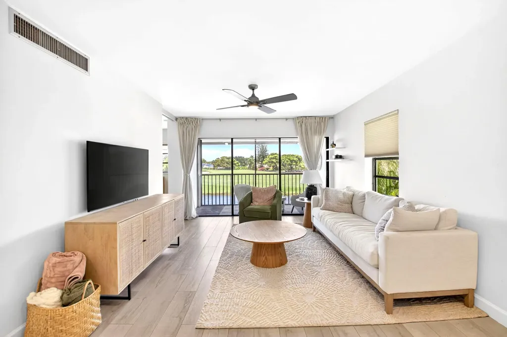 551 Greensward Lane Delray Beach FL 33445