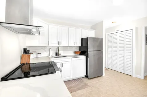 551 Greensward Lane Delray Beach FL 33445