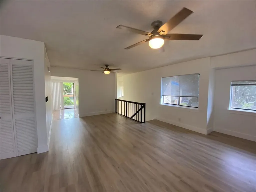 191 Wimbledon Lakes Drive Plantation FL 33324