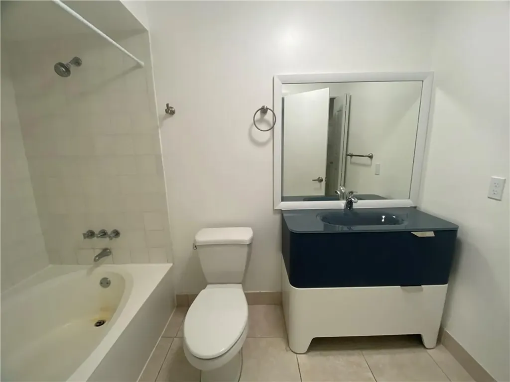 191 Wimbledon Lakes Drive Plantation FL 33324